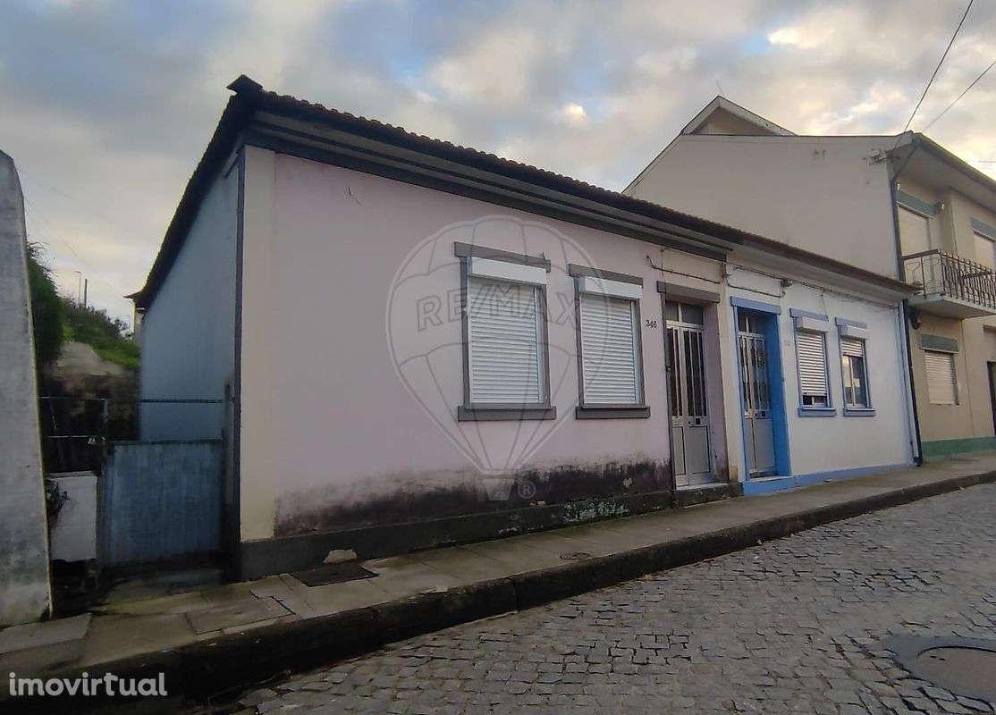 Moradia T4 para venda - Grande imagem: 2/8