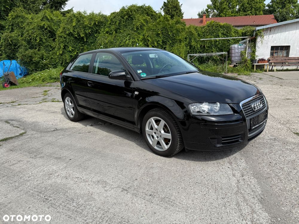 Audi A3 3-drzwiowe 1.6 Ambition - 7