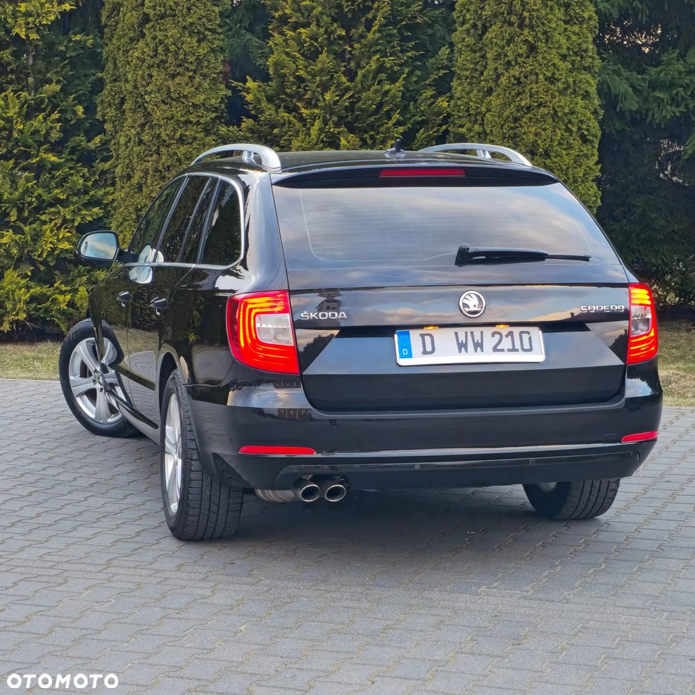 Skoda Superb 2.0 TDI DSG Comfort - 16