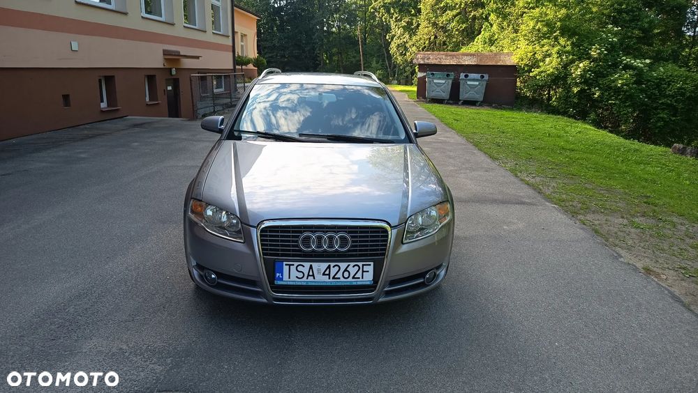 Audi A4 Avant 2.0 TDI - 8