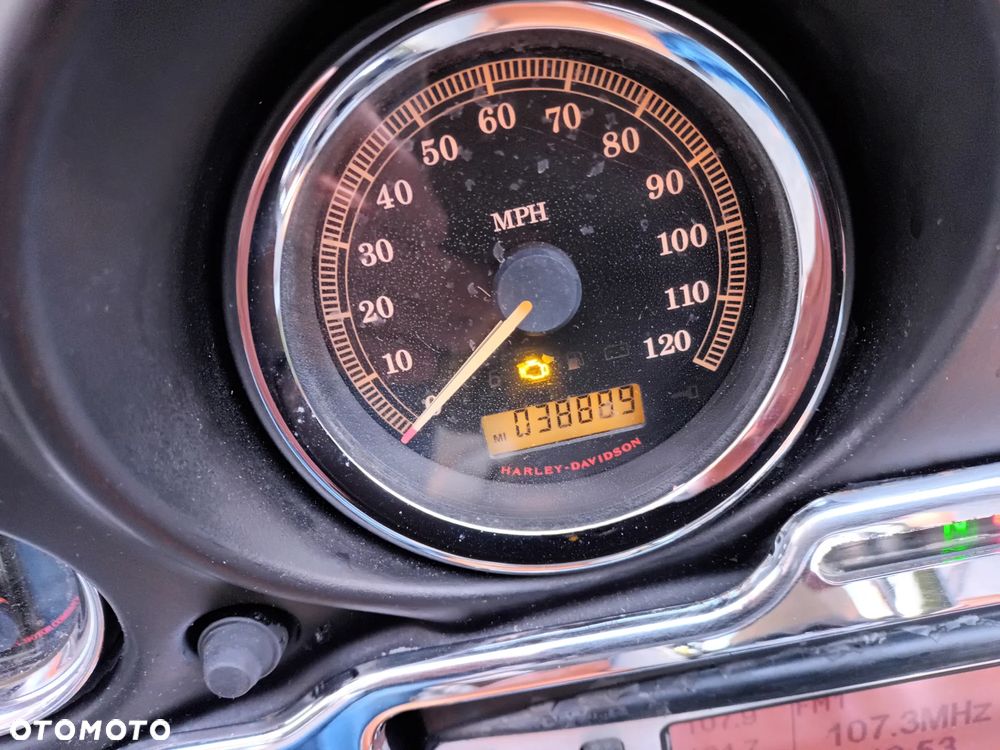 Harley-Davidson FLHTCU Ultra - 12