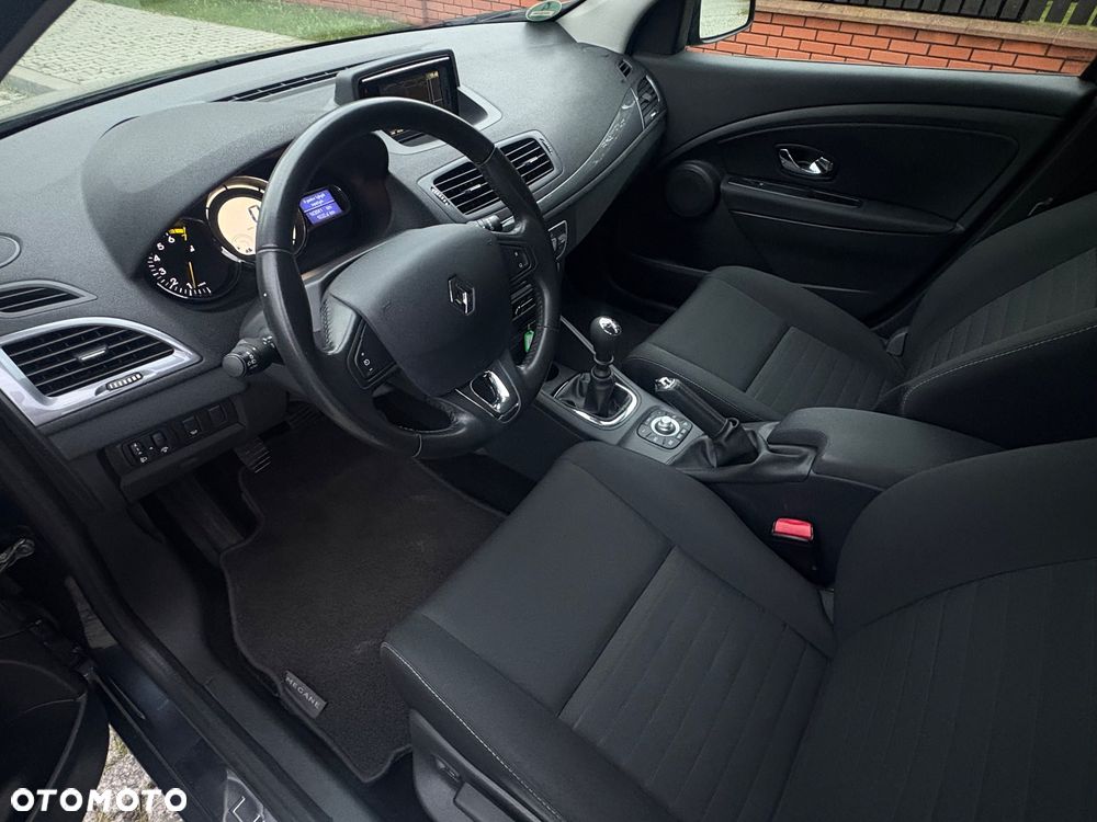 Renault Megane 1.6 16V 110 Paris Business - 25