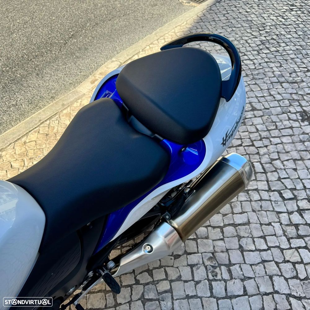 Suzuki Hayabusa GSX 1300 R - 29