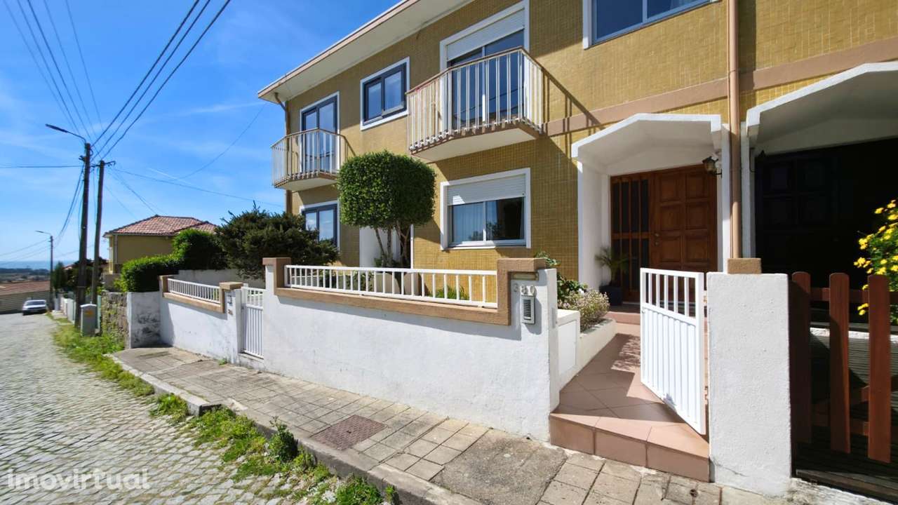 Moradia T4 com Jardim e Garagem – Madalena, Vila Nova de Gaia - Grande imagem: 2/40