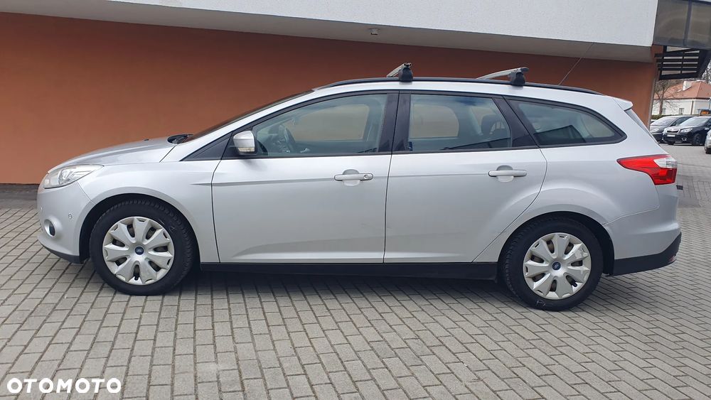 Ford Focus 1.6 TDCi DPF Trend - 6