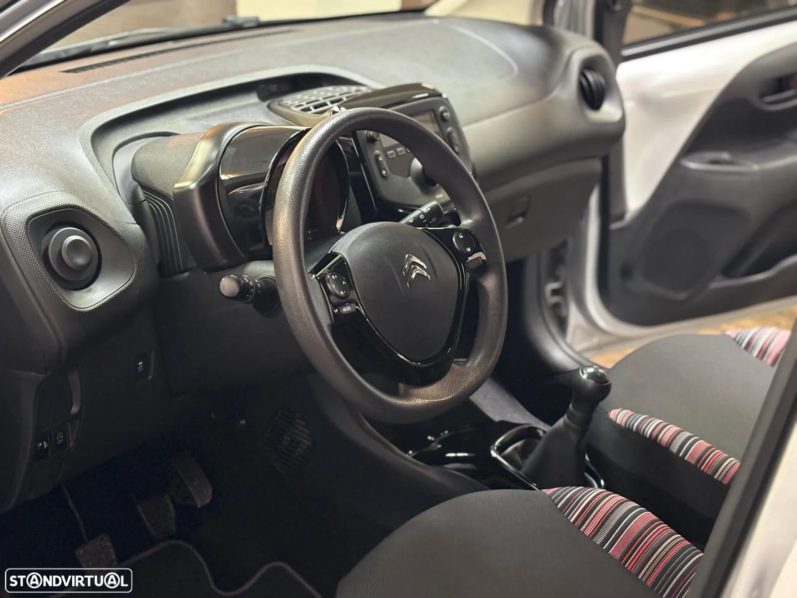 Citroën C1 1.0 VTi Feel S&S - 25