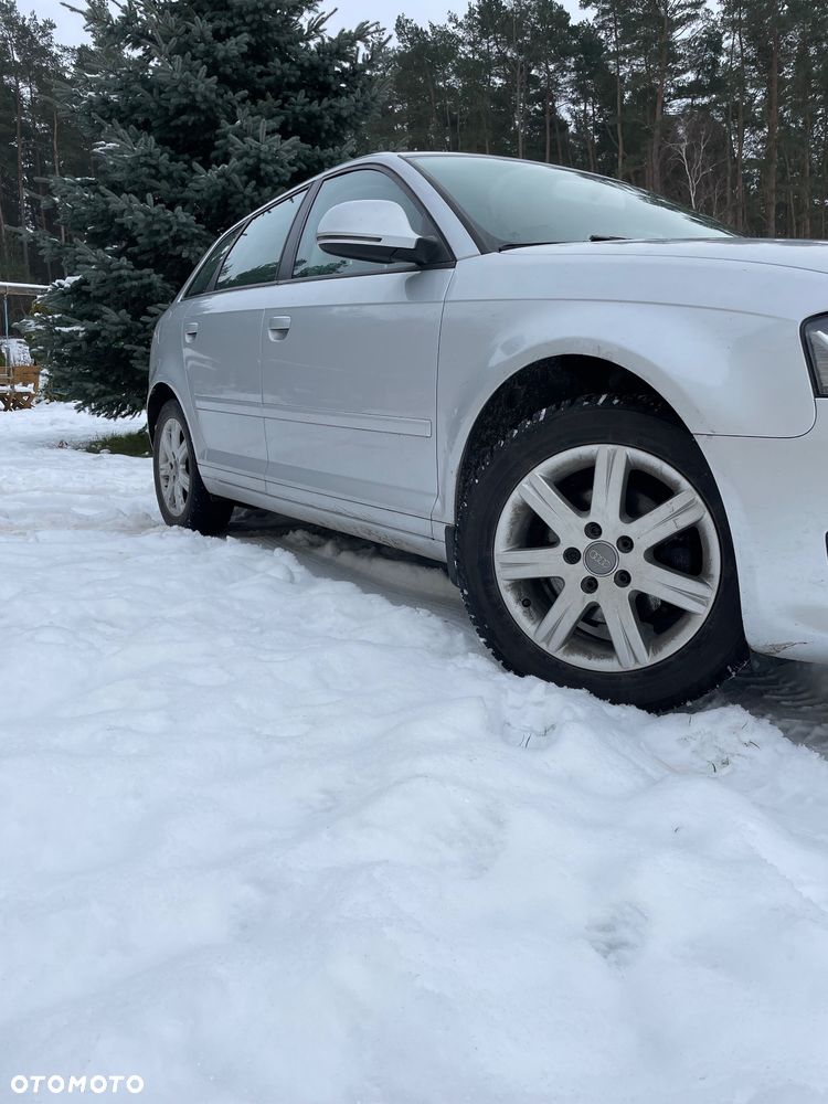 Audi A3 Sportback 1.6 Ambition - 24