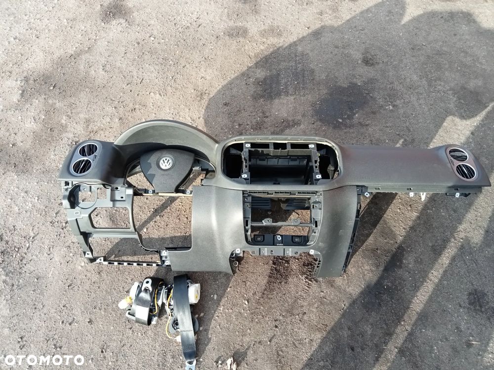 DESKA KONSOLA TIGUAN 5N PASY PODUSZKI - 1