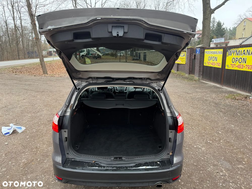 Ford Focus 1.6 EcoBoost Titanium - 17