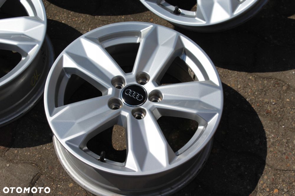 oryg audi 82a a1 s1 15cali 5x100 et37 6j a3 tt - 7