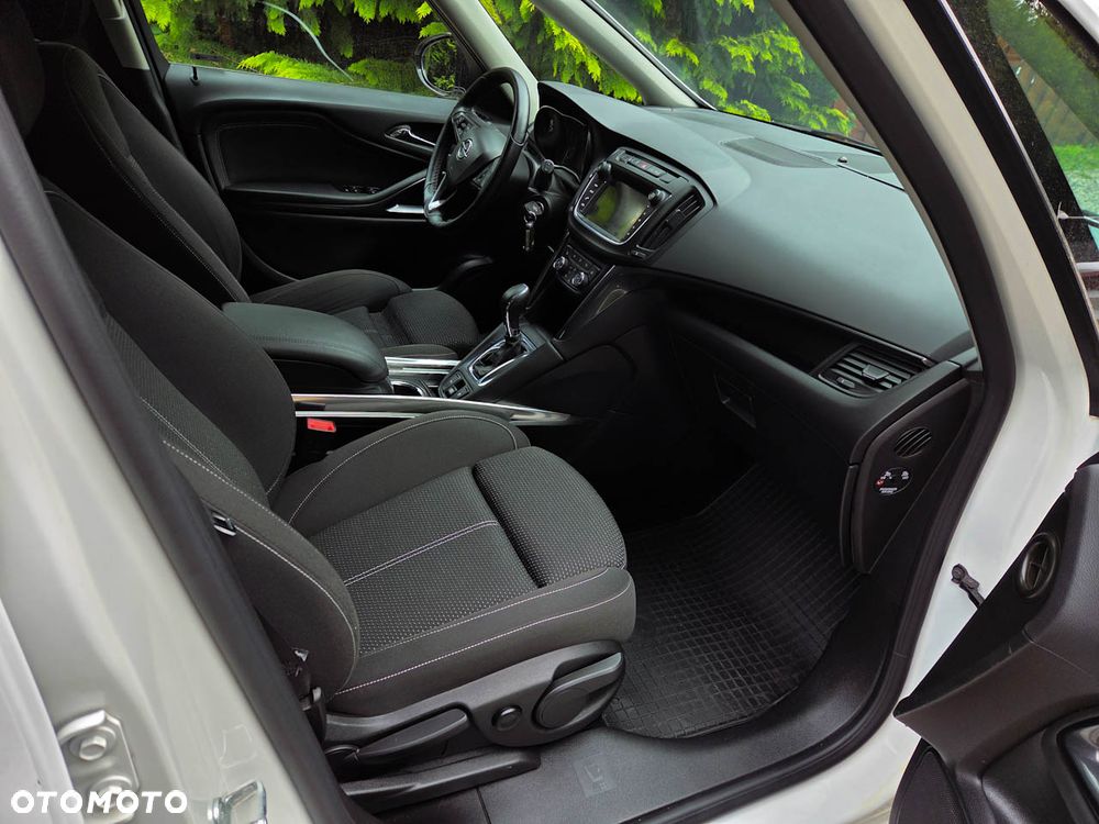 Opel Zafira Tourer 2.0 CDTI Automatik Business Innovation - 13