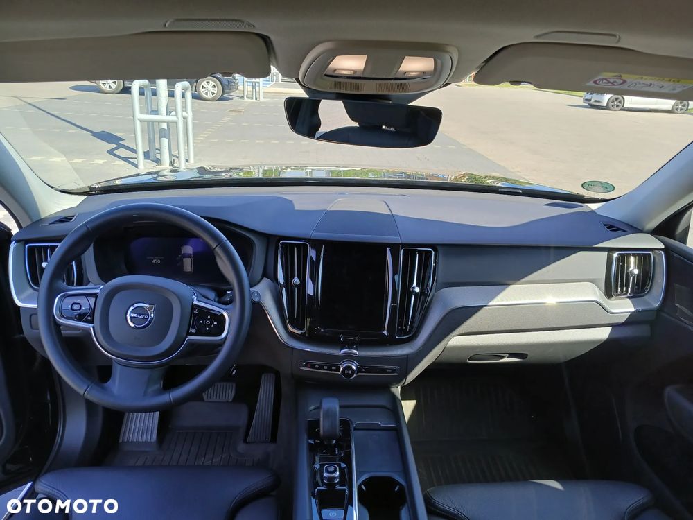 Volvo XC 60 B4 D AWD Plus Bright - 11