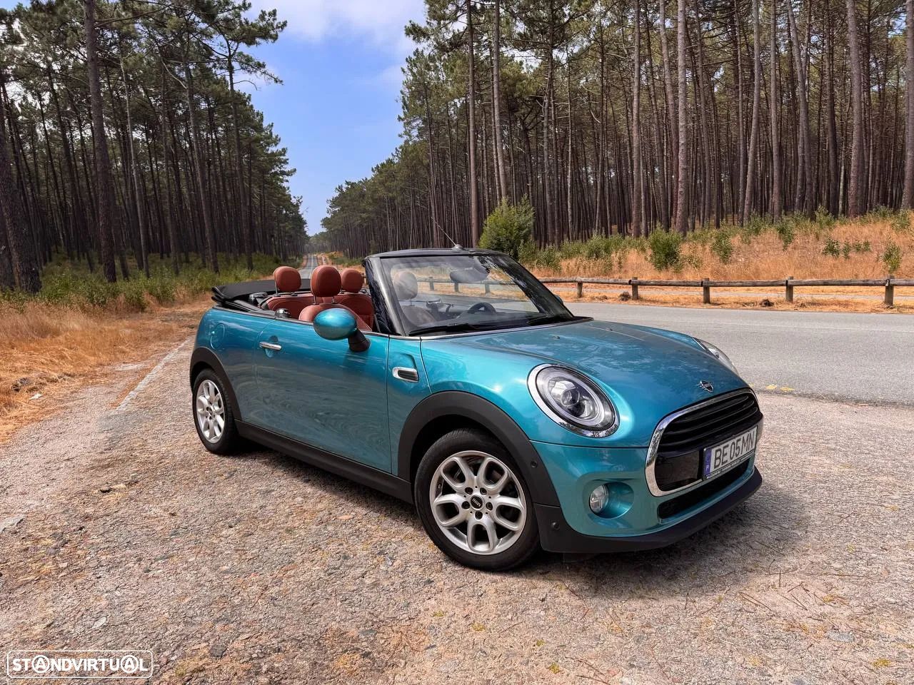 MINI Cabrio - 1