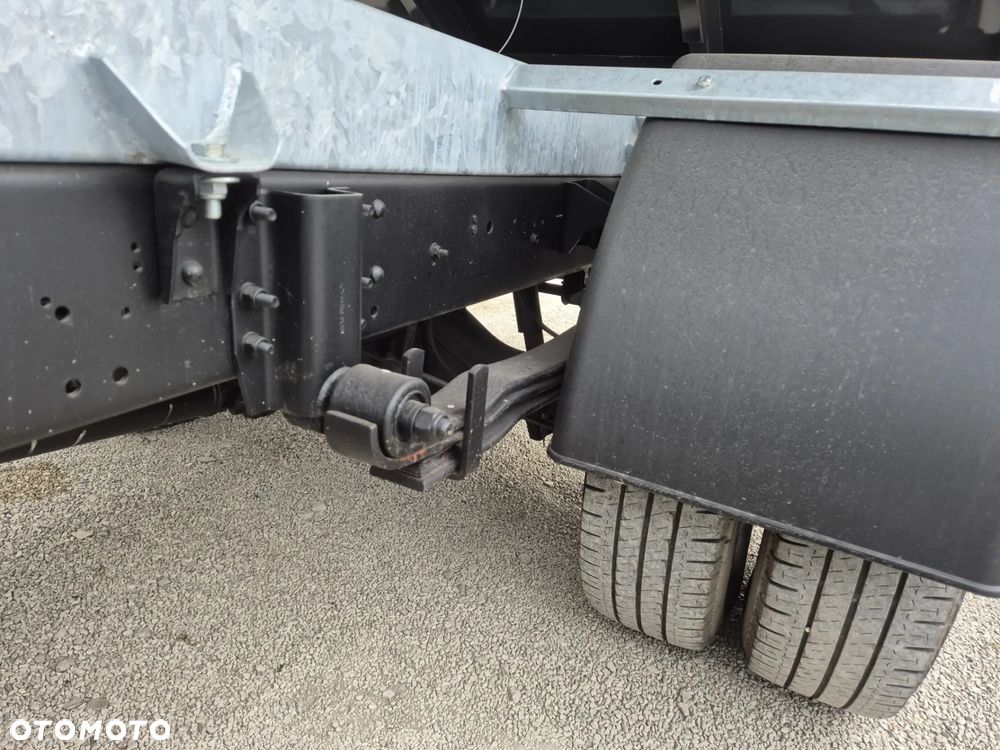 Nissan ATLEON 3.0 150KM Wywrotka 3-stronna - 13