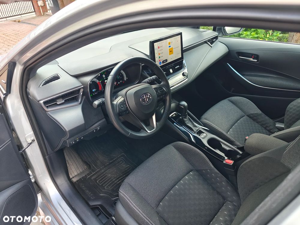 Toyota Corolla 1.8 Hybrid Comfort - 13