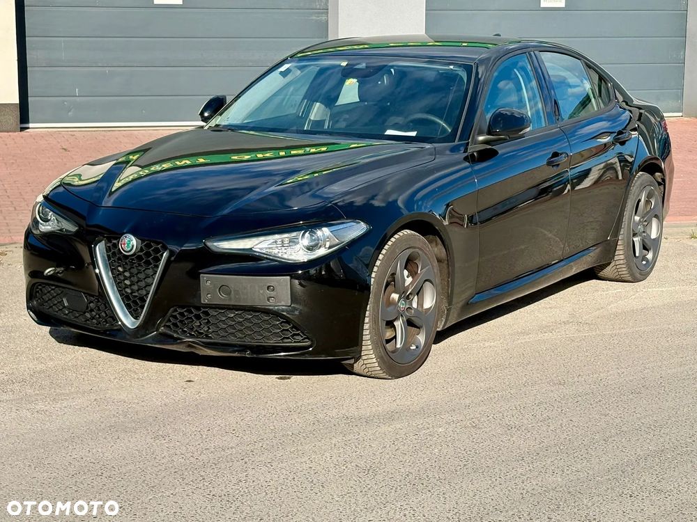 Alfa Romeo Giulia 2.2 D Turbo - 1