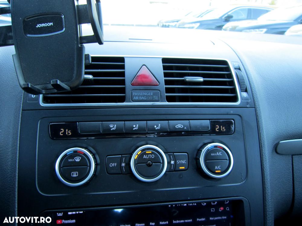 Volkswagen Touran 1.6 TDI DPF BlueMotion Technology Comfortline - 11