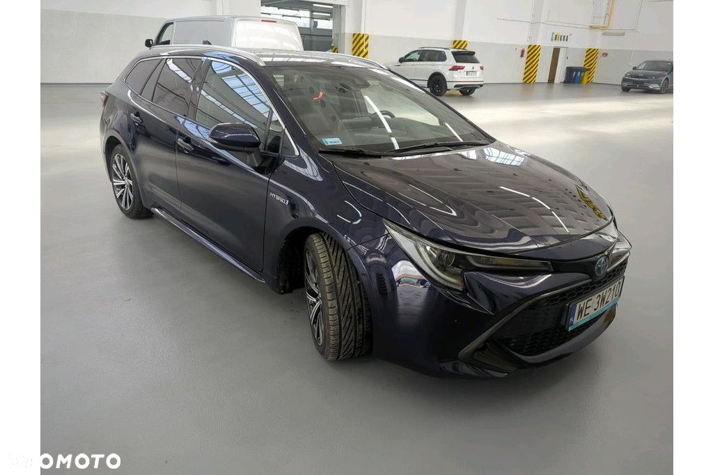 Toyota Corolla - 4