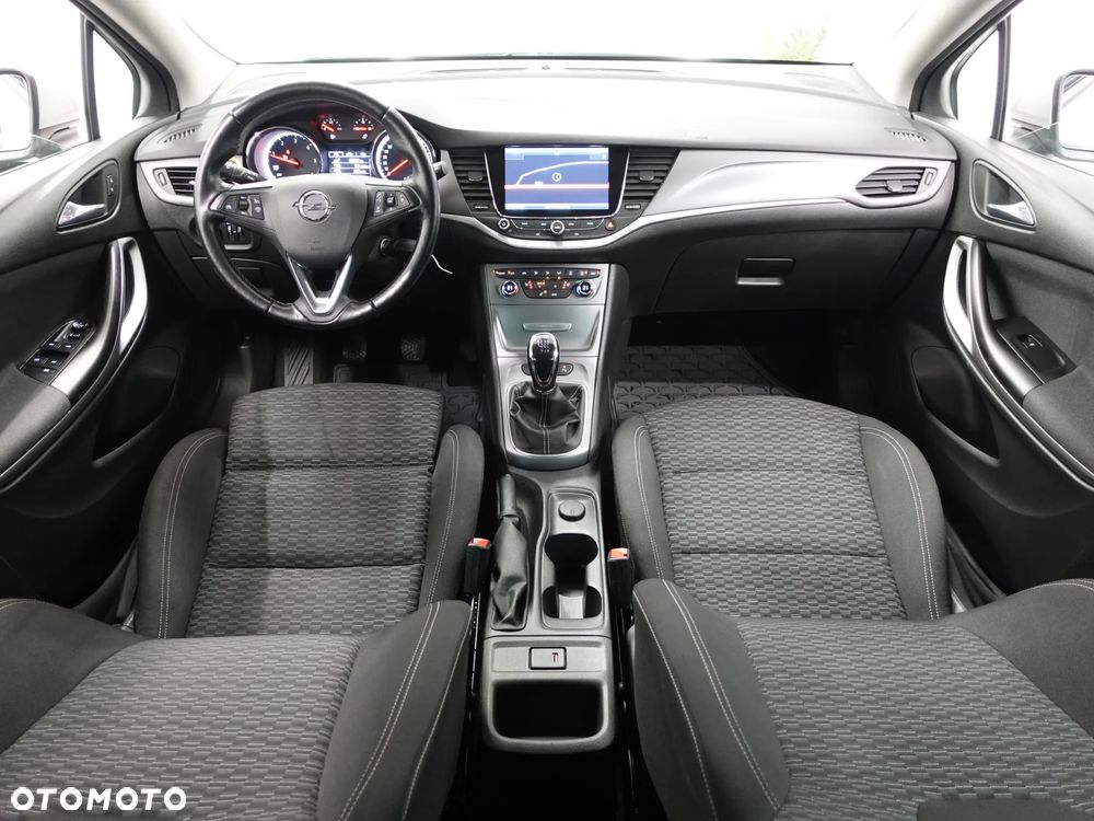 Opel Astra 1.6 D (CDTI) Dynamic - 27