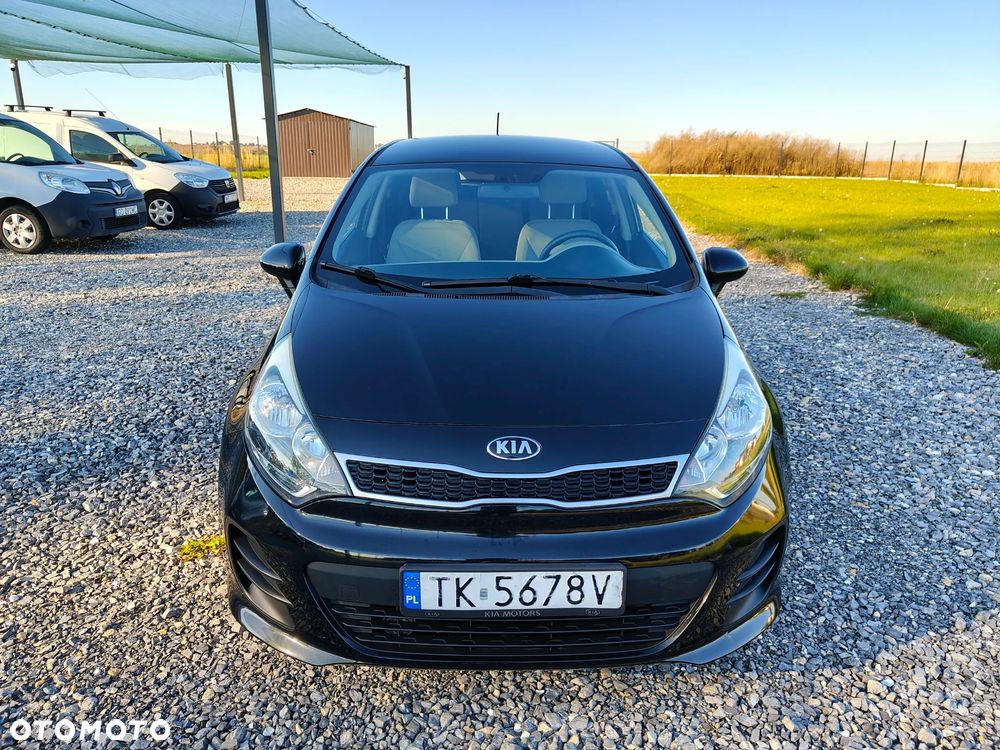 Kia Rio - 8
