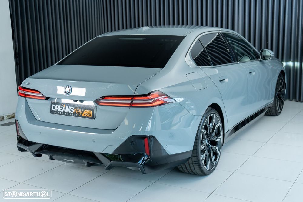 BMW i5 eDrive40 Pack Desportivo M - 5