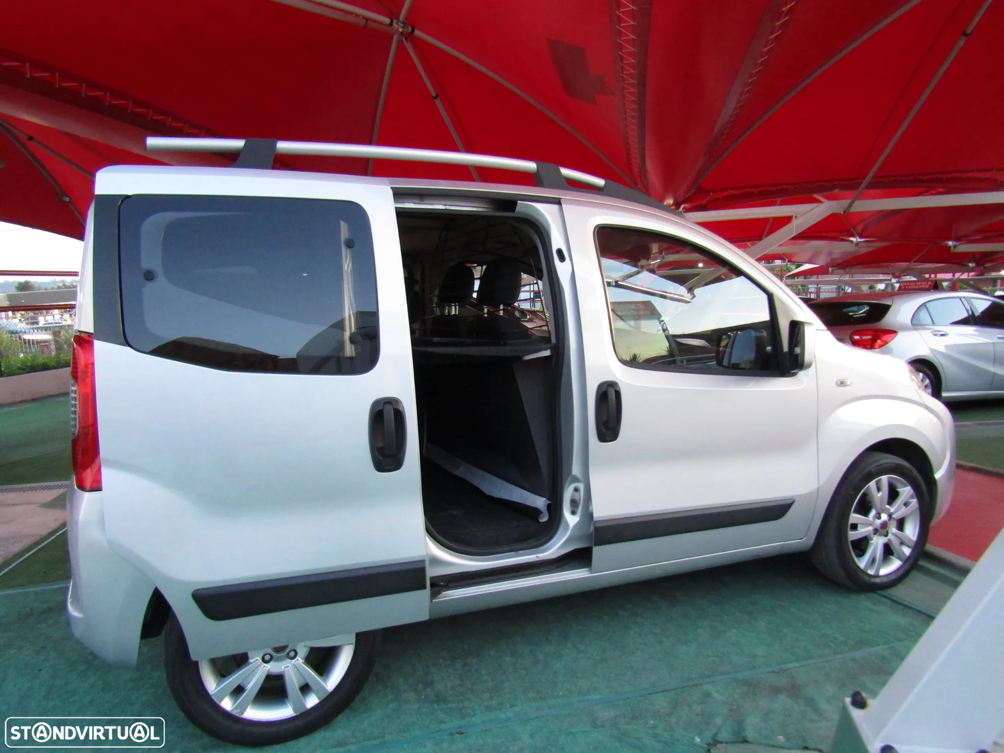 Fiat Qubo - 11
