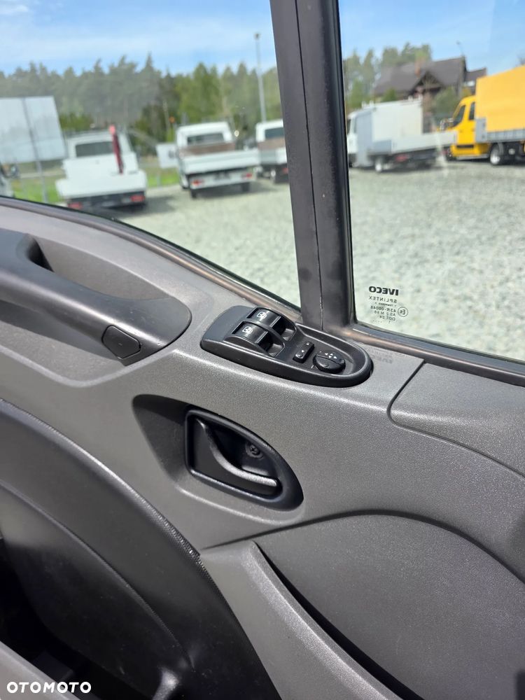 Iveco 35C13 2,3 HPI 130 KONNA SKRZYNIA 4,2M WEBASTO KOŁA BLIŻNIACZE DO 3,5T GWARANCJA - 15