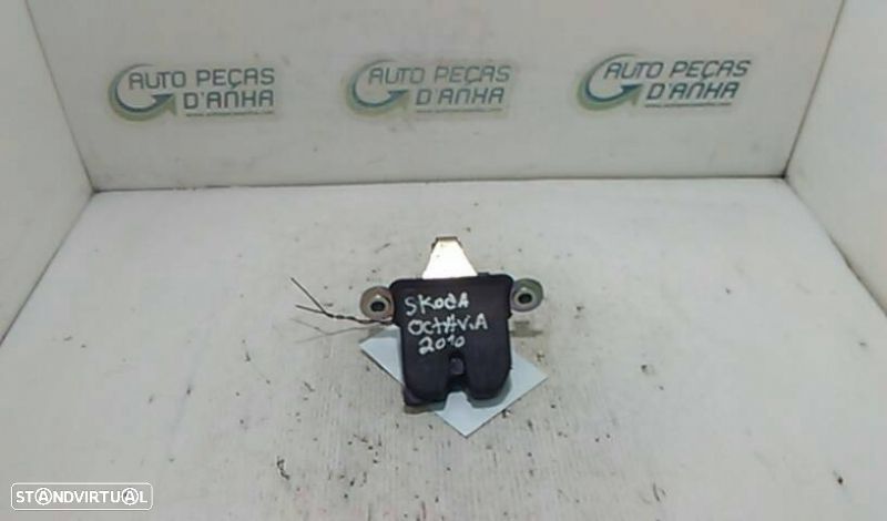 Fecho Da Mala Skoda Octavia Ii (1Z3) - 1