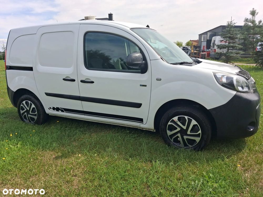 Renault KANGOO - 4