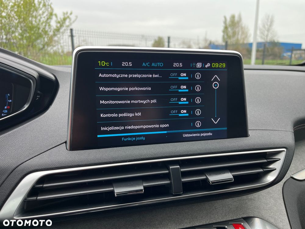 Peugeot 3008 1.6 PureTech Hybrid4 PHEV GT Pack S&S EAT8 - 29