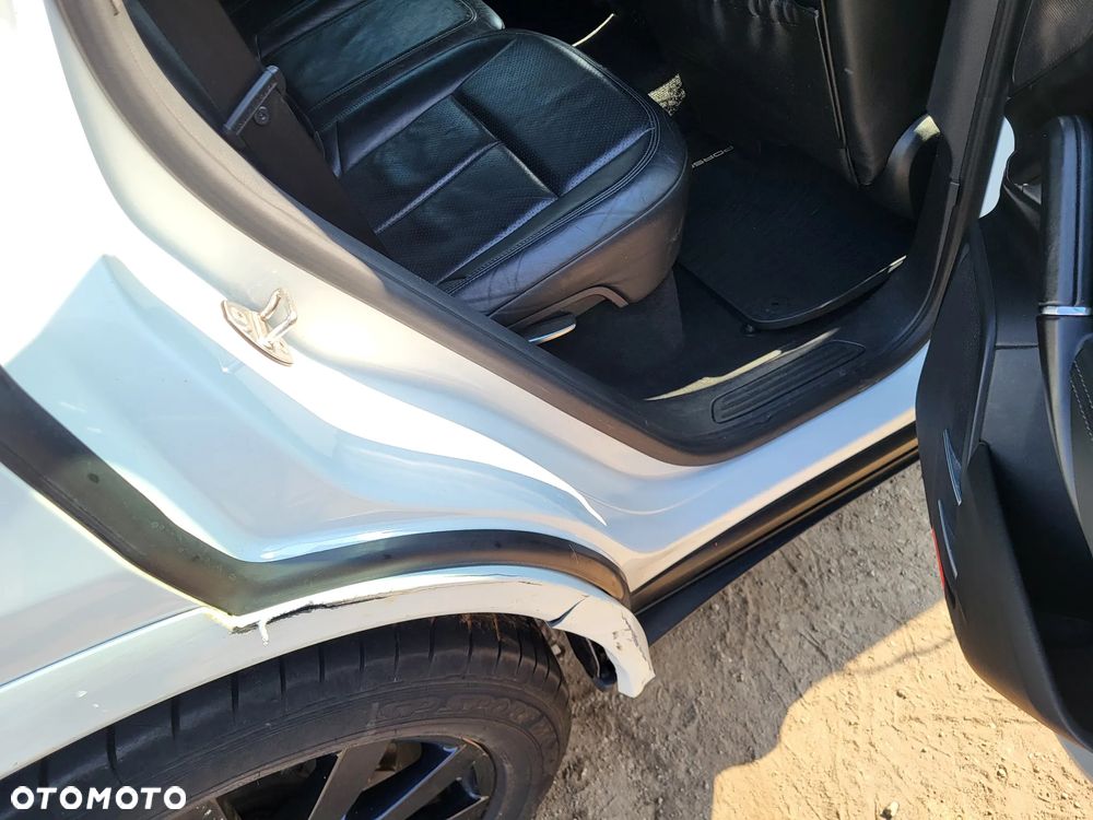 Porsche Cayenne Platinum Edition - 30