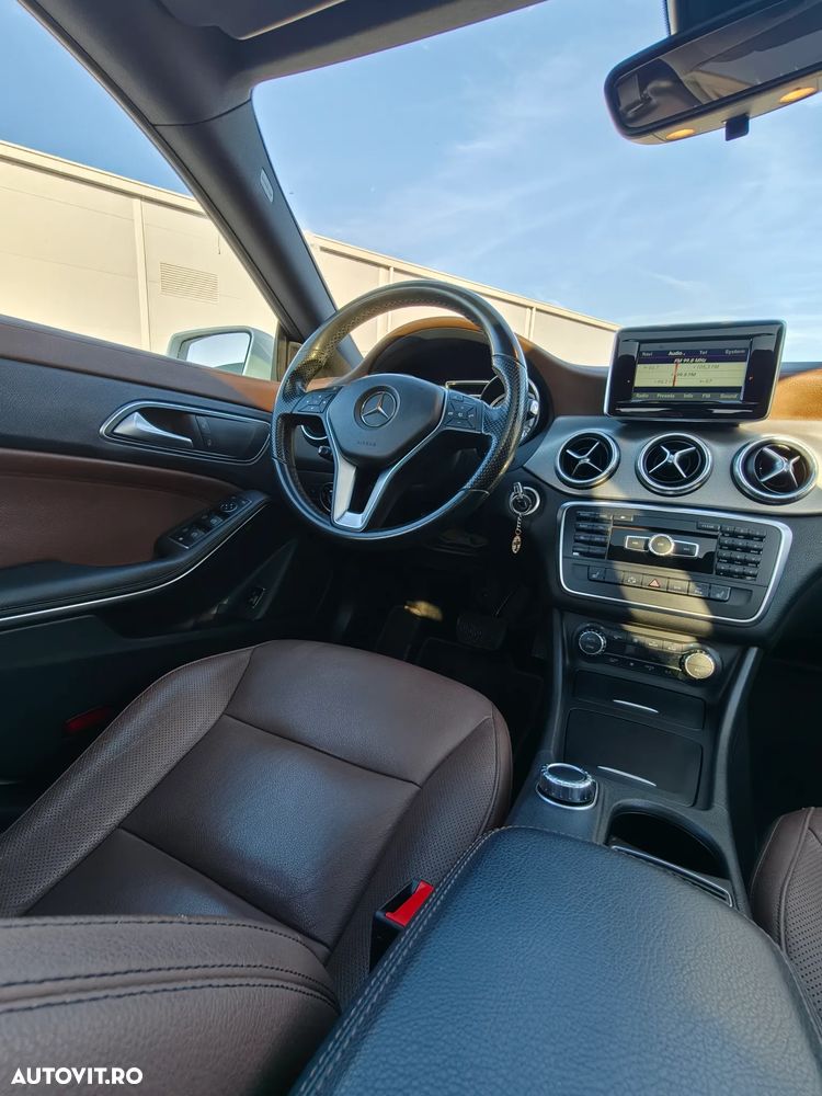 Mercedes-Benz CLA 200 - 2