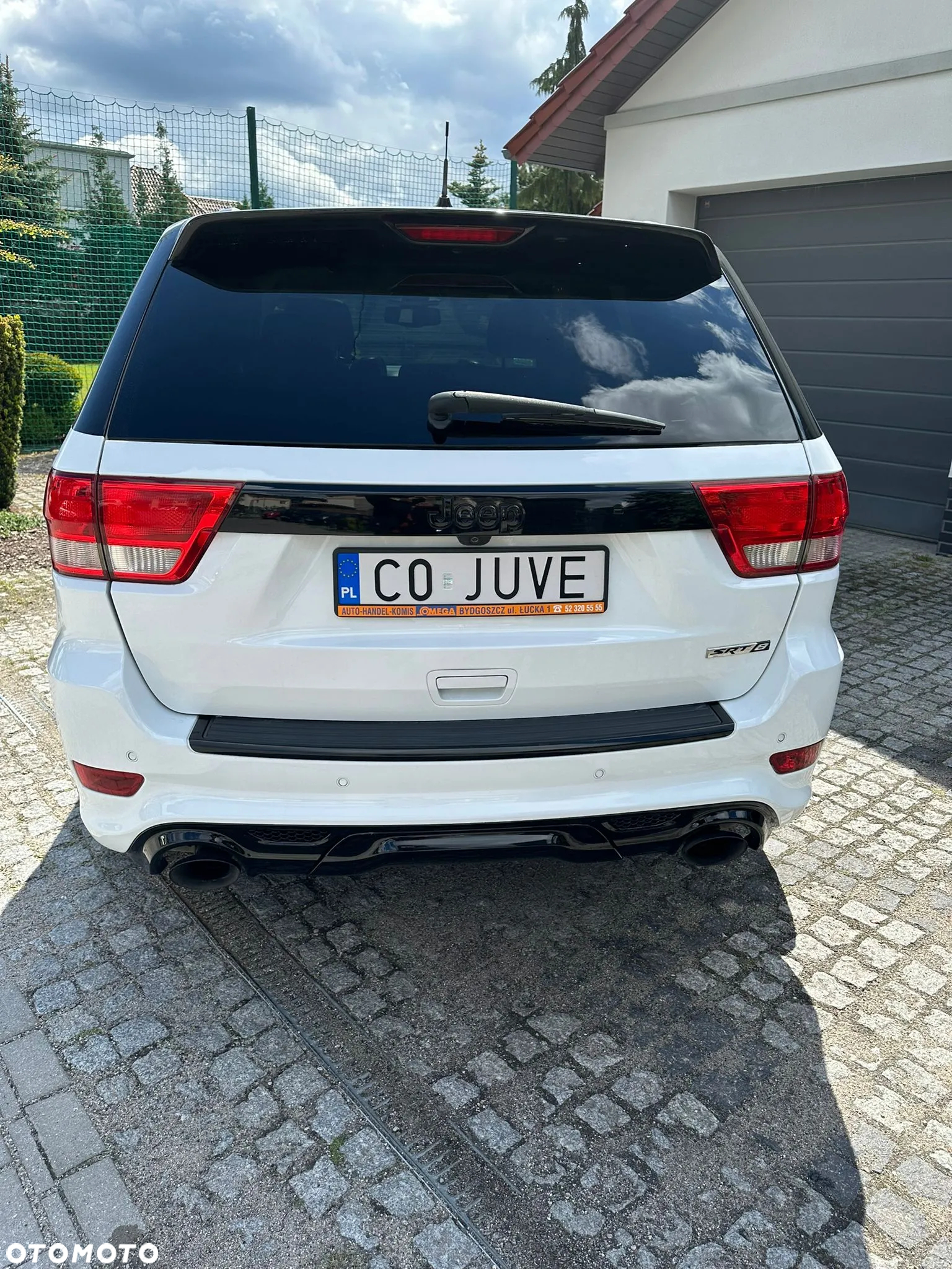 Jeep Grand Cherokee 6.4 V8 SRT8 Alpine - 6