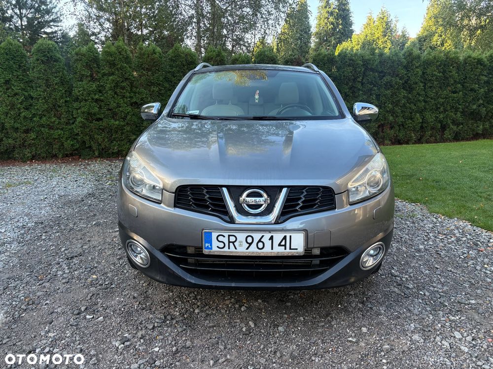 Nissan Qashqai 2011 photo 2