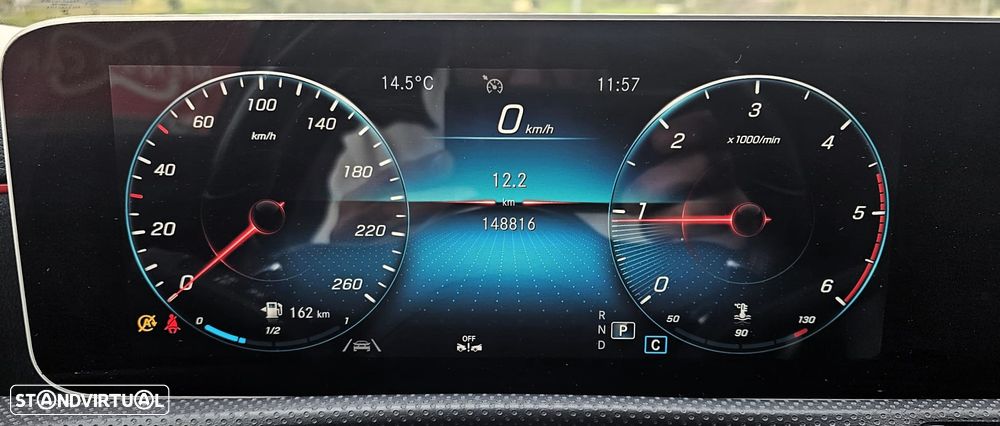 Mercedes-Benz A 180 d 7G-DCT AMG Line - 12