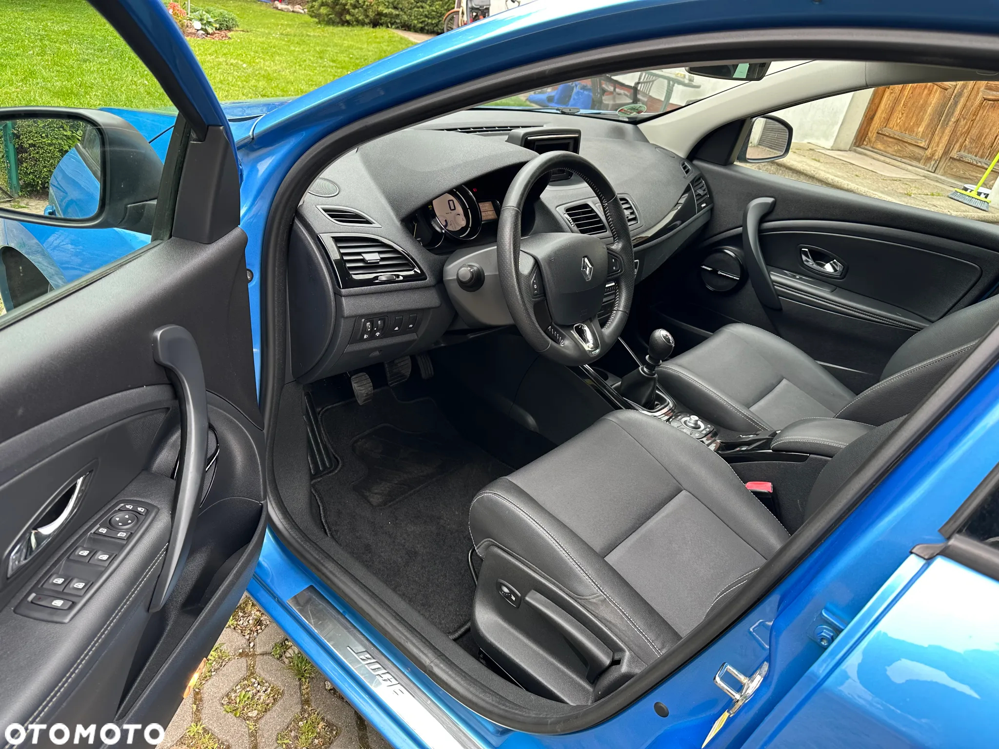 Renault Megane 1.6 dCi Energy Bose - 26