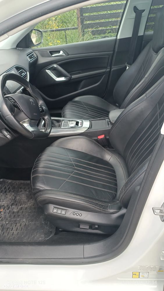 Peugeot 308 BlueHDi FAP 150 EAT6 Stop & Start Allure - 13