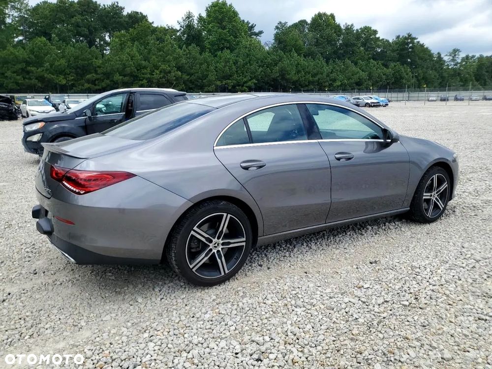 Mercedes-Benz CLA 250 4-Matic 7G-DCT - 4