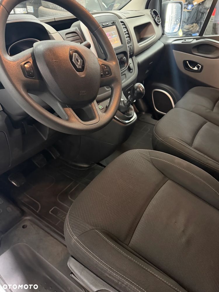 Renault trafic - 6