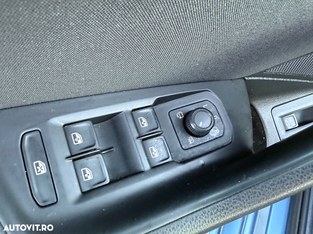 Volkswagen Passat - 17