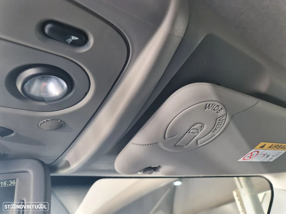 Renault Master L2H2 2.3 dCi 125cv – 7 Lugares – c/ IVA Dedutível - 33