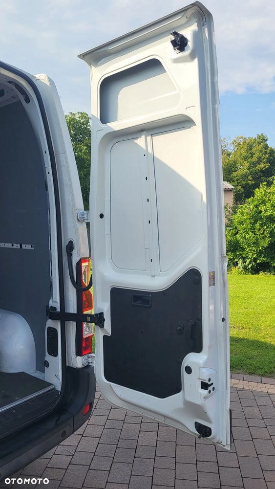 Opel Movano - 12
