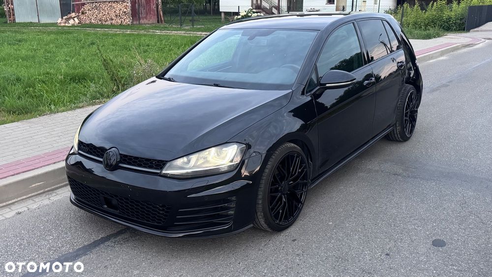 Volkswagen Golf - 7