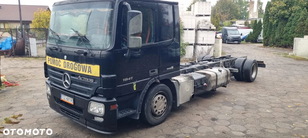 Mercedes-Benz ACTROS - 1