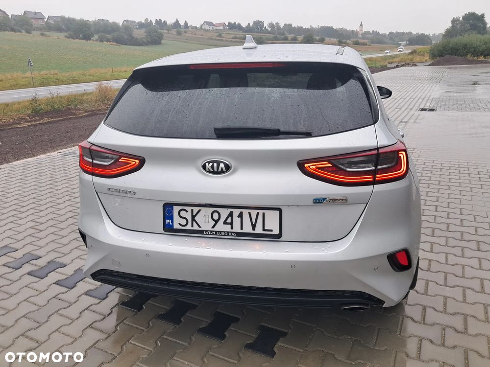 Kia Ceed - 7