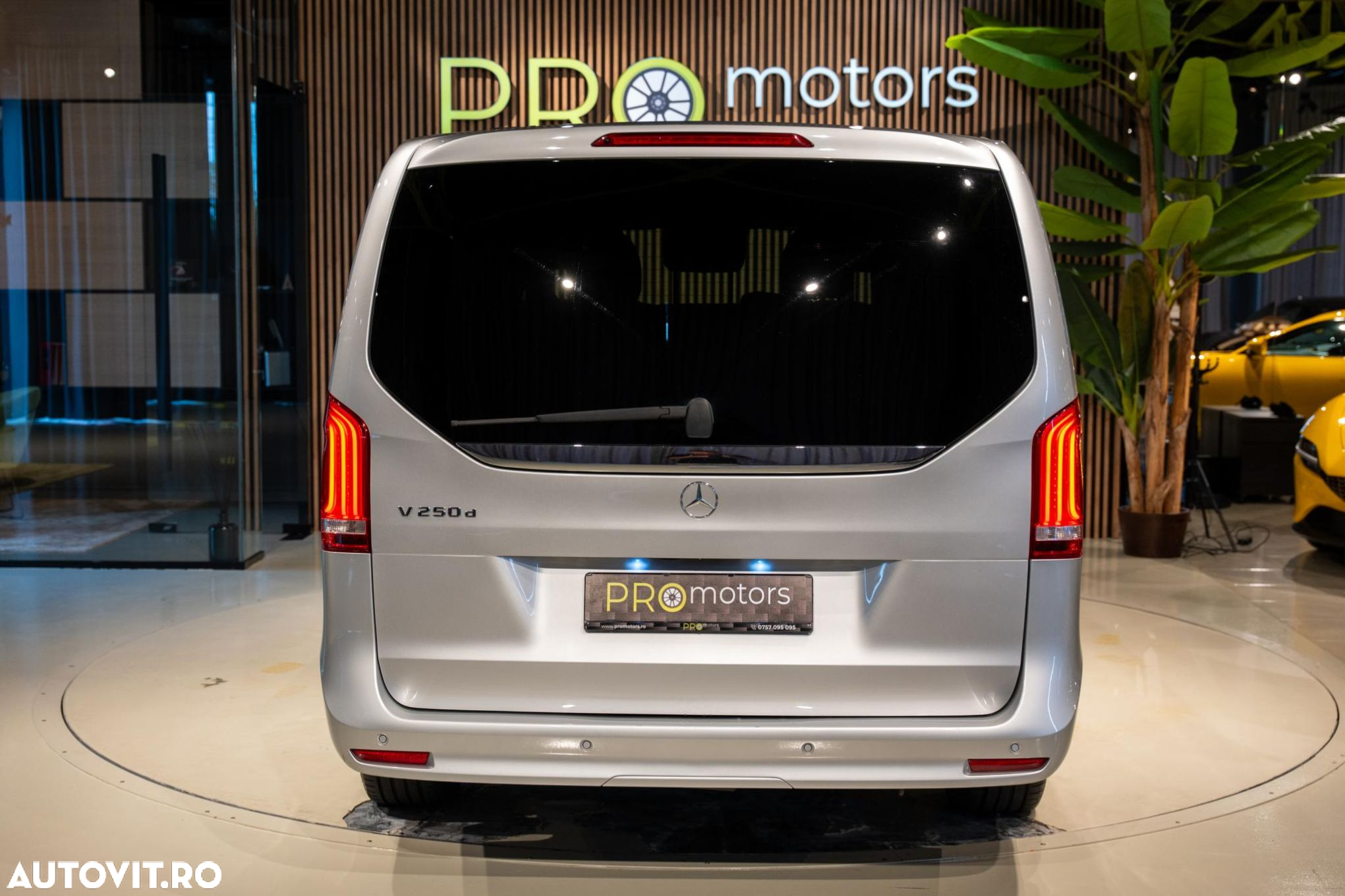 Mercedes-Benz V 250 d Extralung Avantgarde - 25