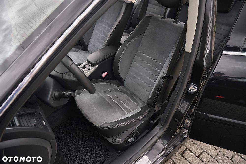 Renault Laguna 2.0 dCi GT - 29