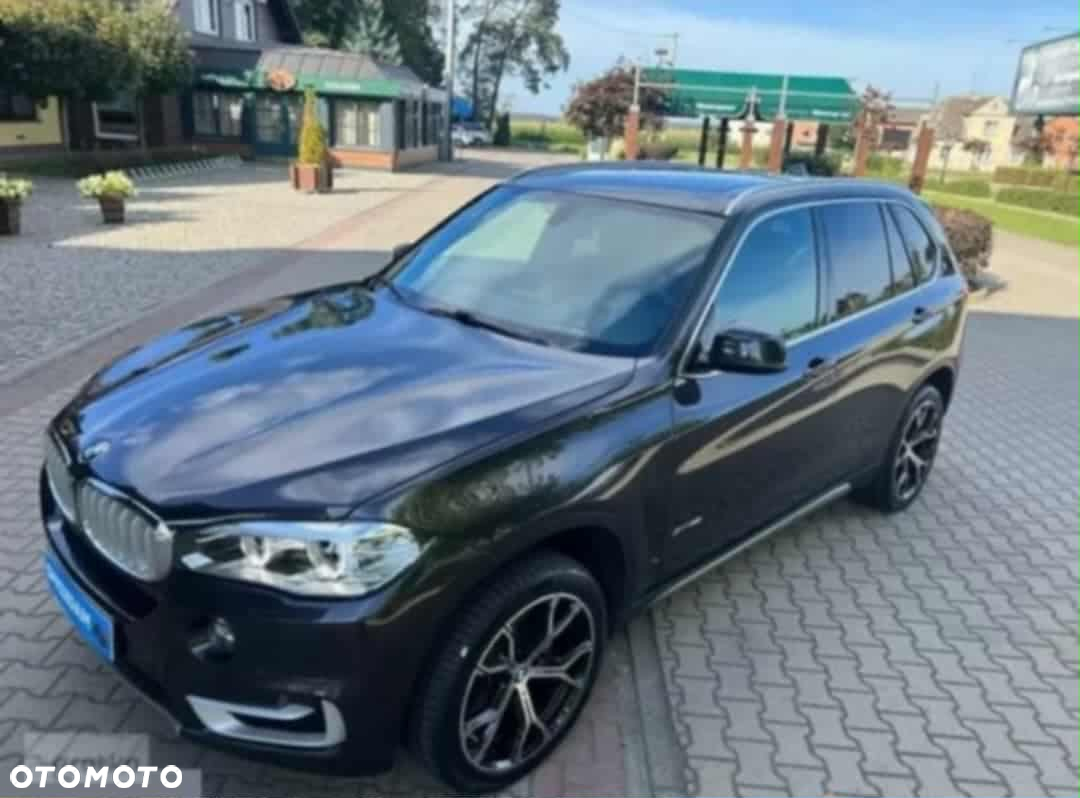 BMW X5 xDrive35i Sport-Aut - 2