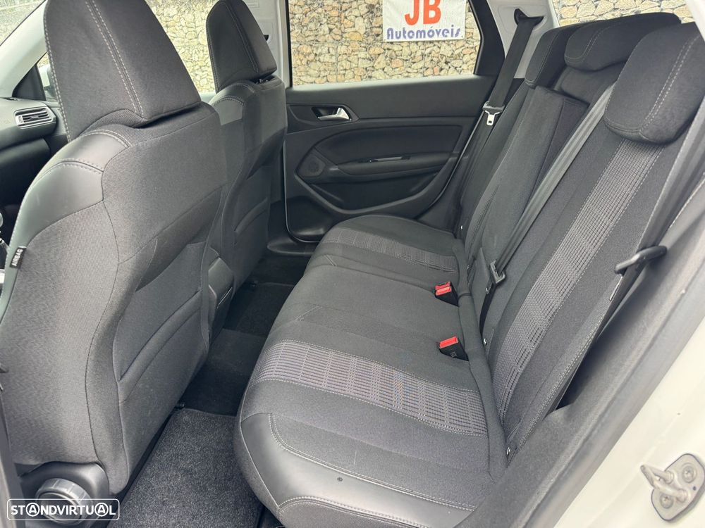 Peugeot 308 SW 1.6 BlueHDi Allure J17 - 12