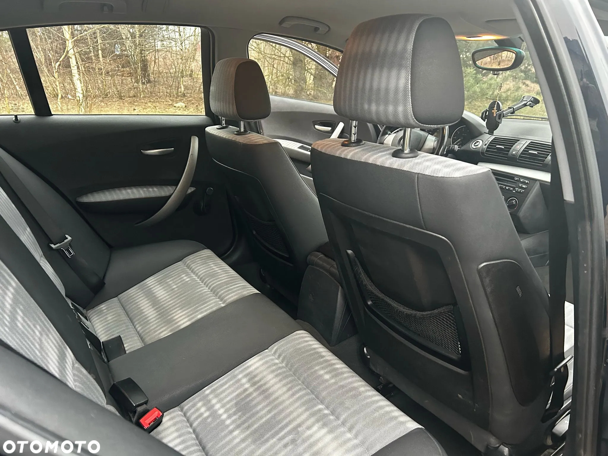 BMW Seria 1 116i - 11